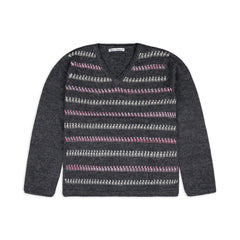 Alpaka Pullover mit niedlicher Alpaka Musterung für Damen - Frontalansicht 
