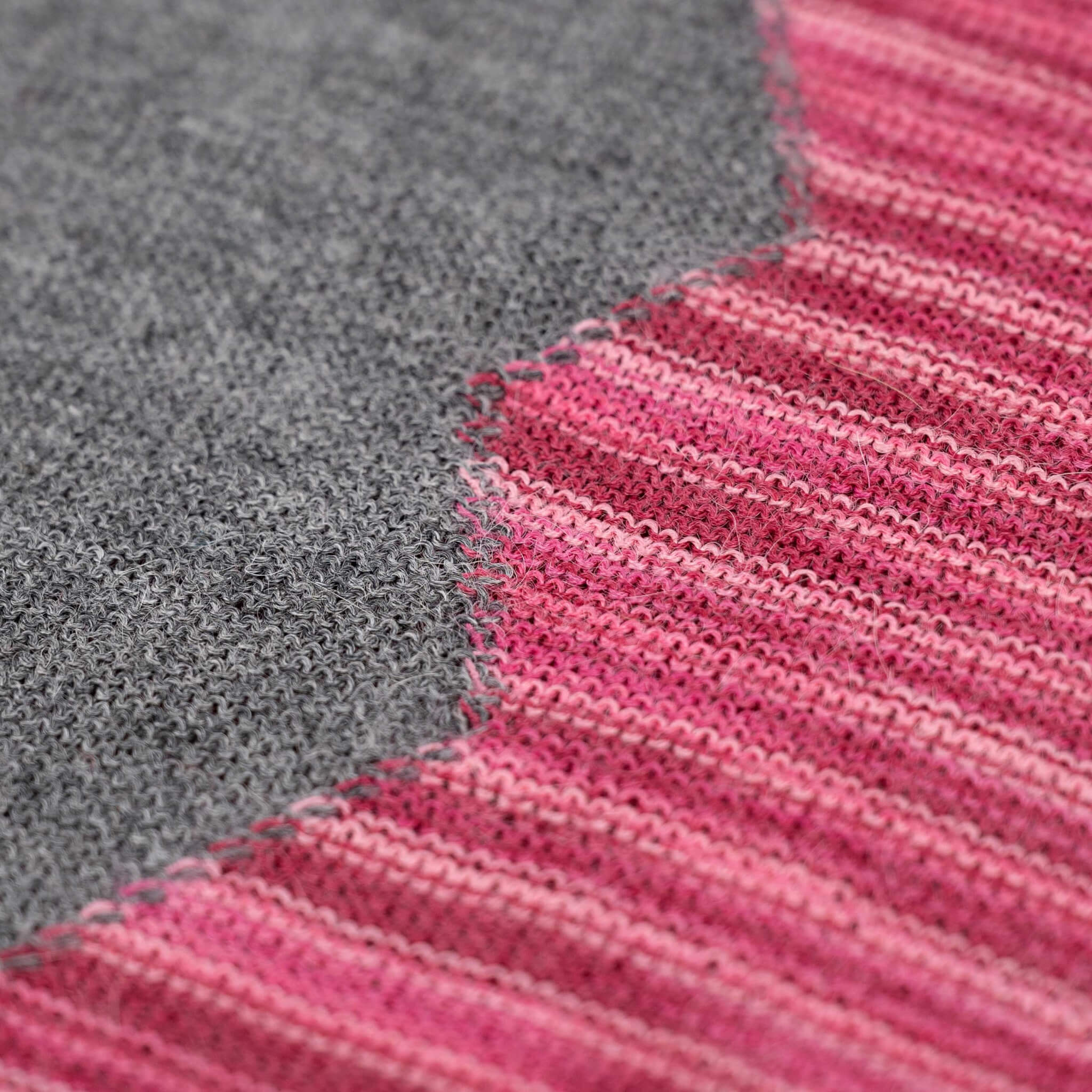 Alpaka Schal für Damen und Herren von Alpakin Berge von Peru in rosa Textil