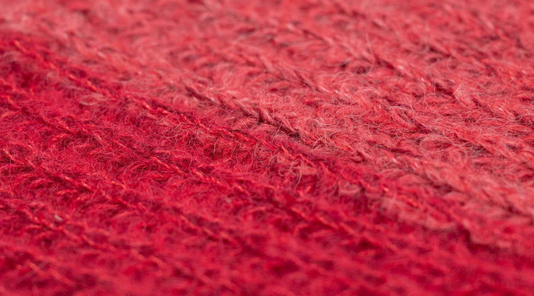 Alpaka Schal und Mütze Set für Damen von Alpakin in rot Textil weich