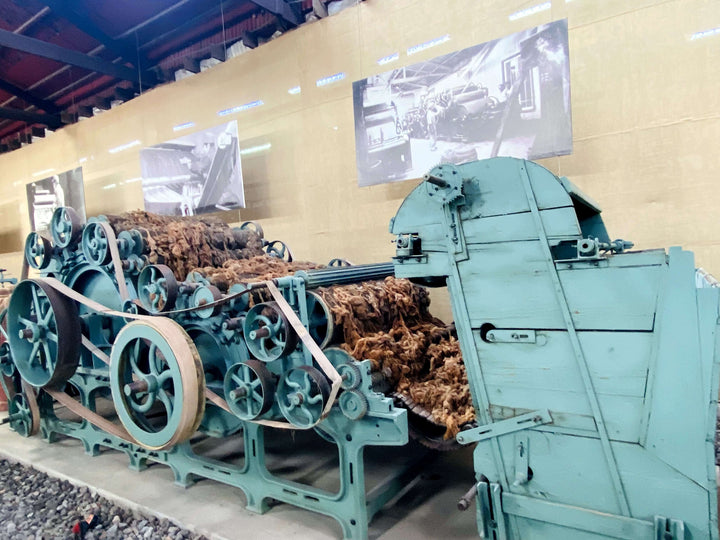 Maschine zur Verarbeitung von Alpakawolle