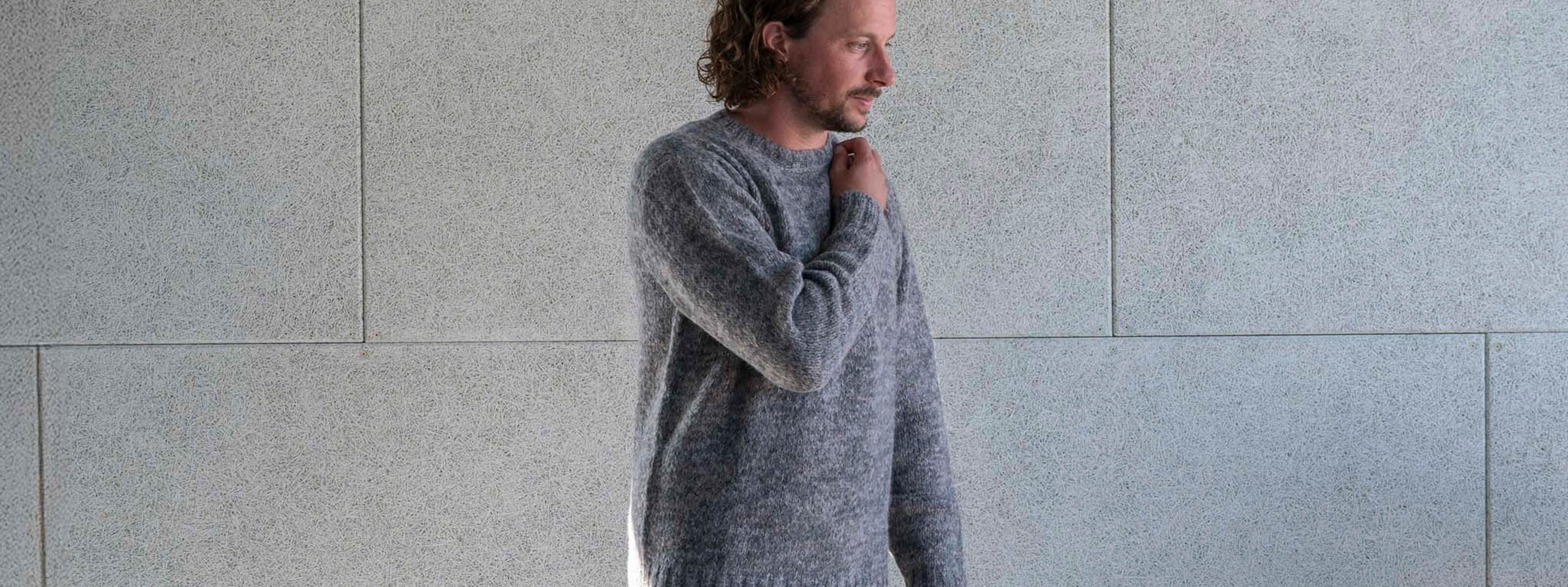 Sanftes Textil des warmen Chikan Alpaka Wollpullovers für Herren
