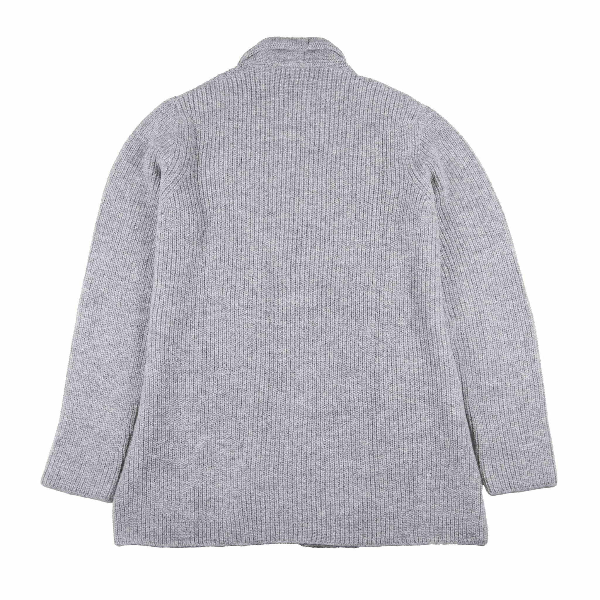 Grauer Mira Alpaka Cardigan von hinten - Klassiche Eleganz für jeden Tag