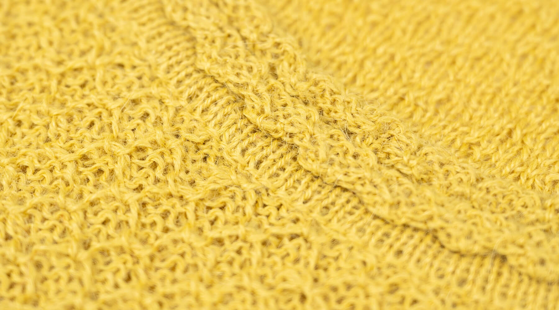 SISA Alpaka Pullover für Damen von Alpakin in gelb Design